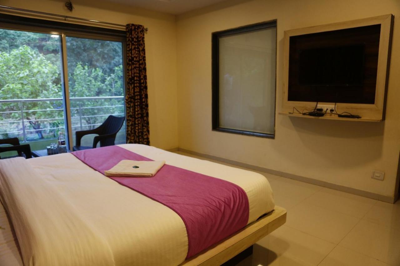 Hotel Shriyan Mahābaleshwar Pokoj fotografie