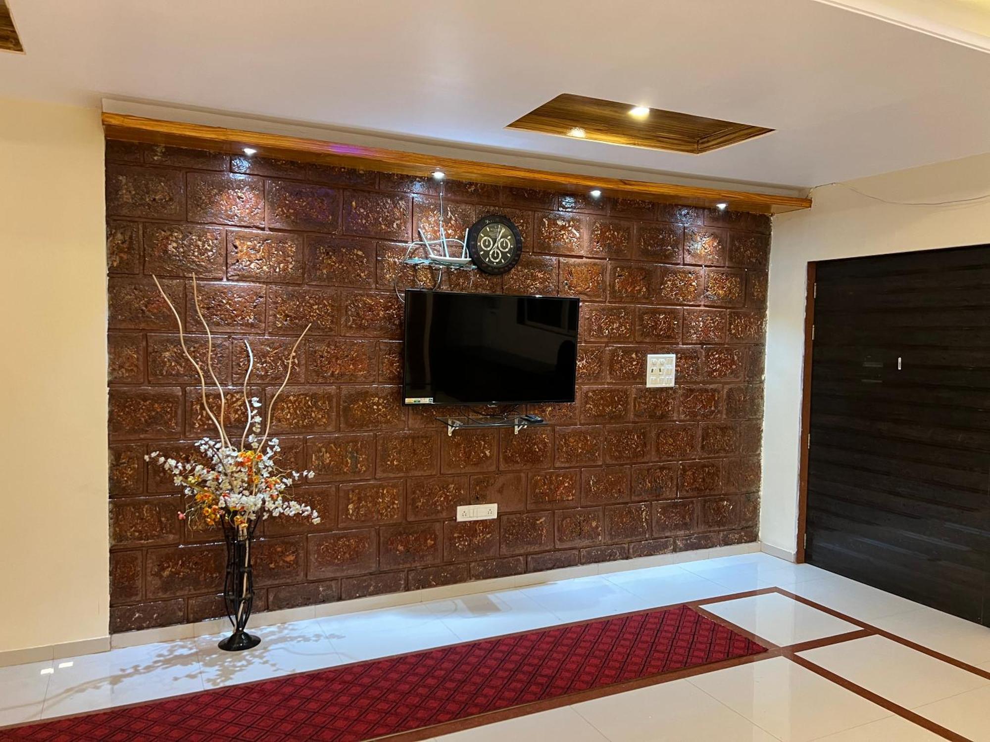 Hotel Shriyan Mahābaleshwar Exteriér fotografie